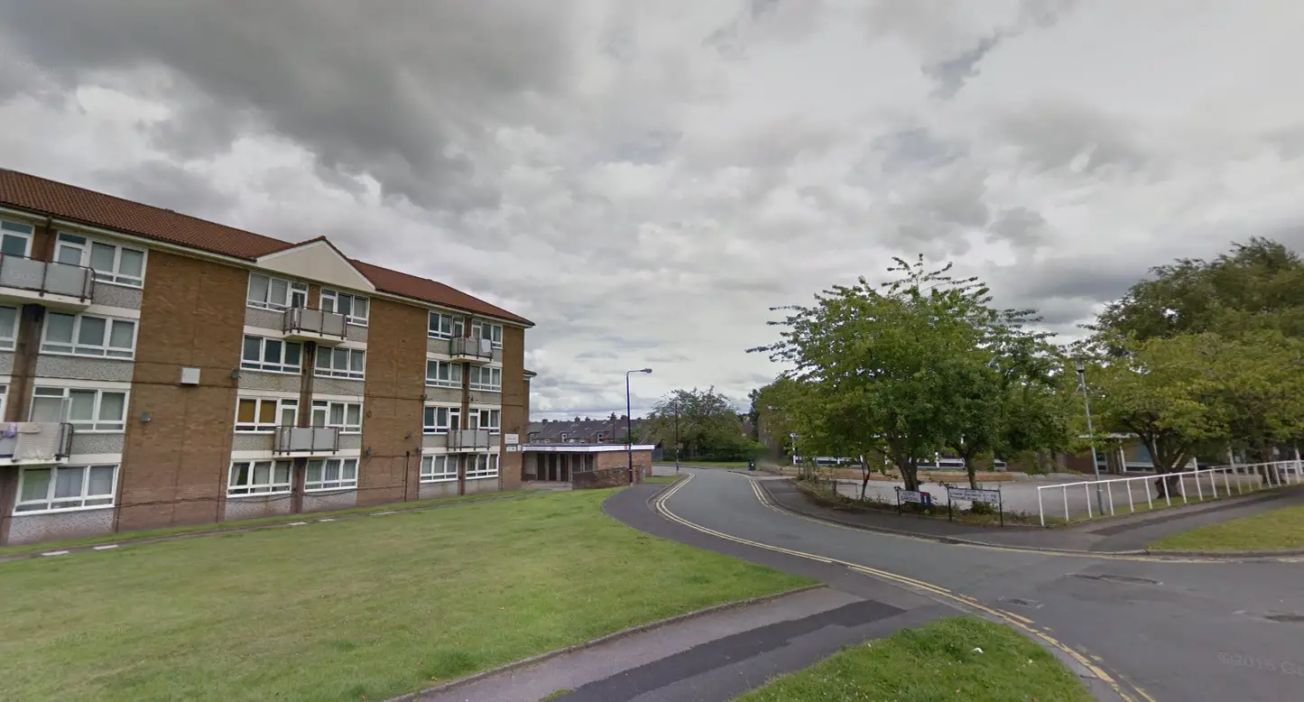 Three arrested over Moss Lane mugging – and linked to further Altrincham burglary yesterday involving machete