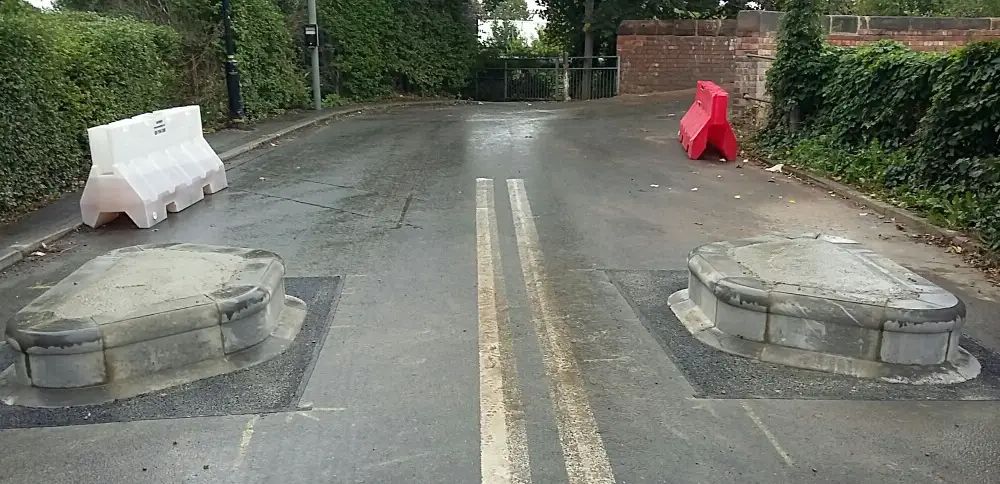 Seamons Road bridge reopens – and no heavy goods vehicle shall pass