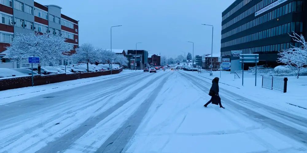 Pictures: Schools close, trains and trams cancelled as snow brings major disruption to Altrincham