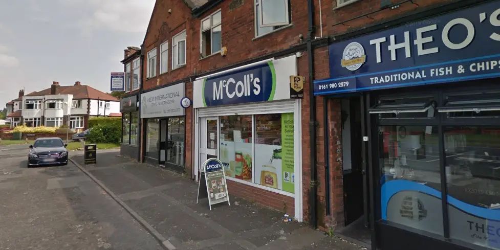 Men armed with machete and hammer carry out armed raid at Timperley shop