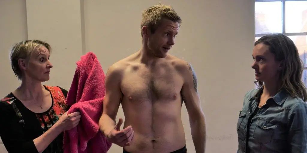 “Extraordinary” family drama to open at the Altrincham Garrick next week