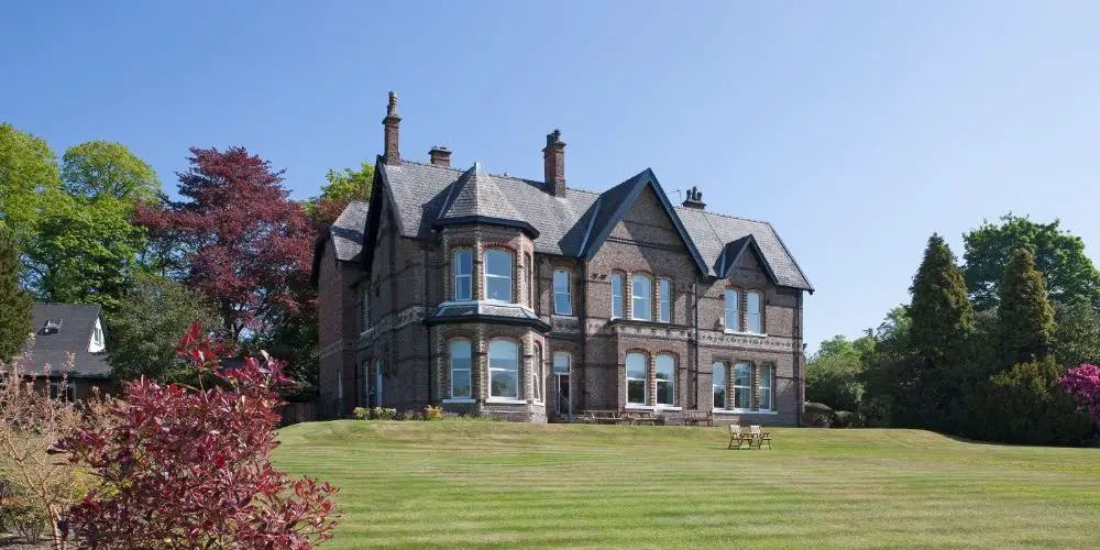 “Reaching out is a sign of strength”: Priory Hospital Altrincham on why they are there for anyone who needs support