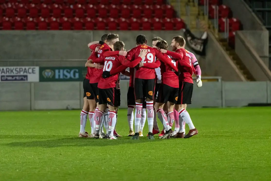 Robins look to rediscover cutting edge at Yeovil after surprise midweek defeat