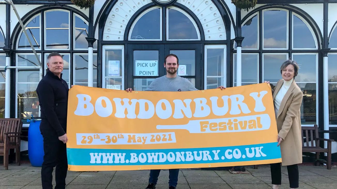 Forget Glasto… Bowdonbury is coming to Altrincham on the Spring Bank Holiday weekend