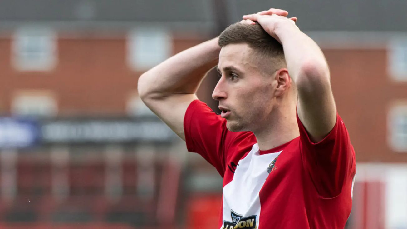 Struggling Robins look to rediscover “cutting edge” against King’s Lynn Town