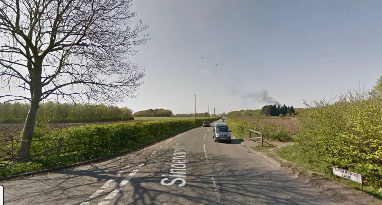 Three-vehicle crash closes Altrincham road