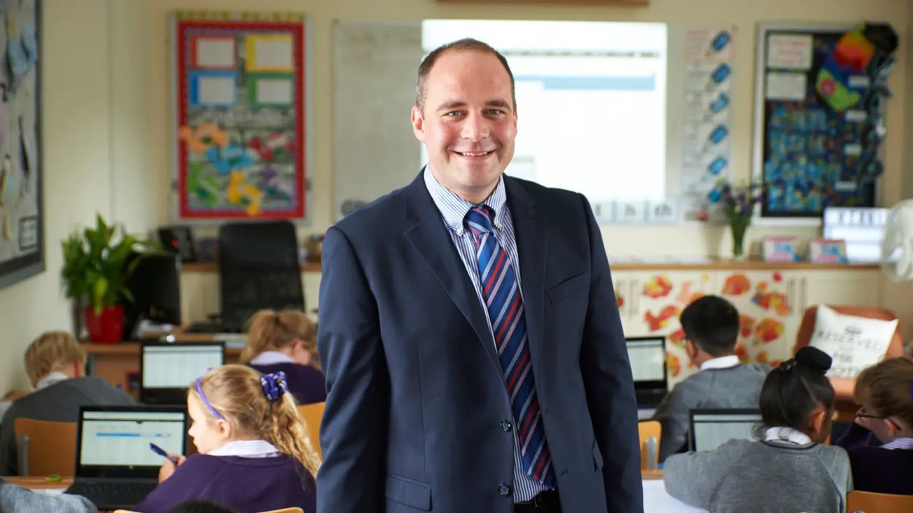 Head and deputy head of Timperley school to swap roles from September