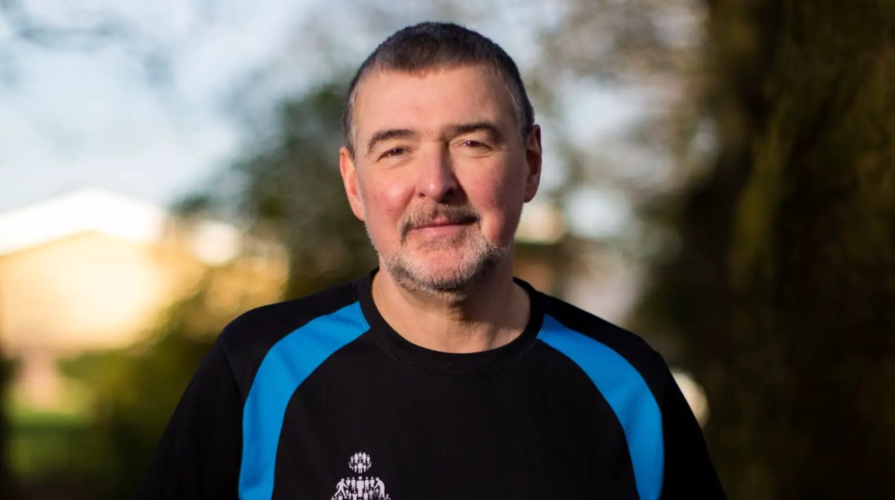 Week-long event will ‘Paint Altrincham Blue’ to raise awareness of prostate cancer