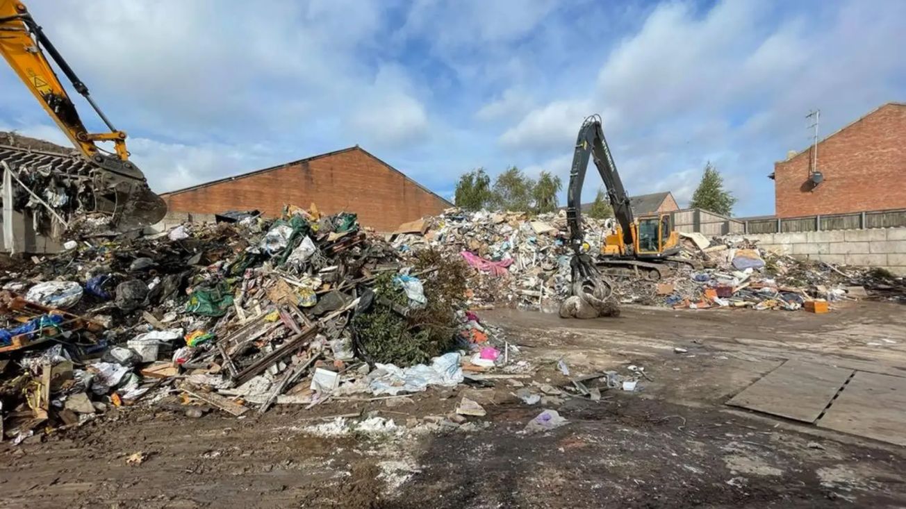 Local residents blame Altrincham waste disposal site for health problems, rats, insects and dust