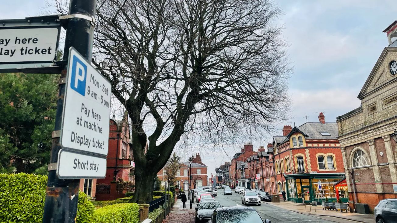 Trafford plans 67% hike in the cost of parking for two hours in Altrincham town centre