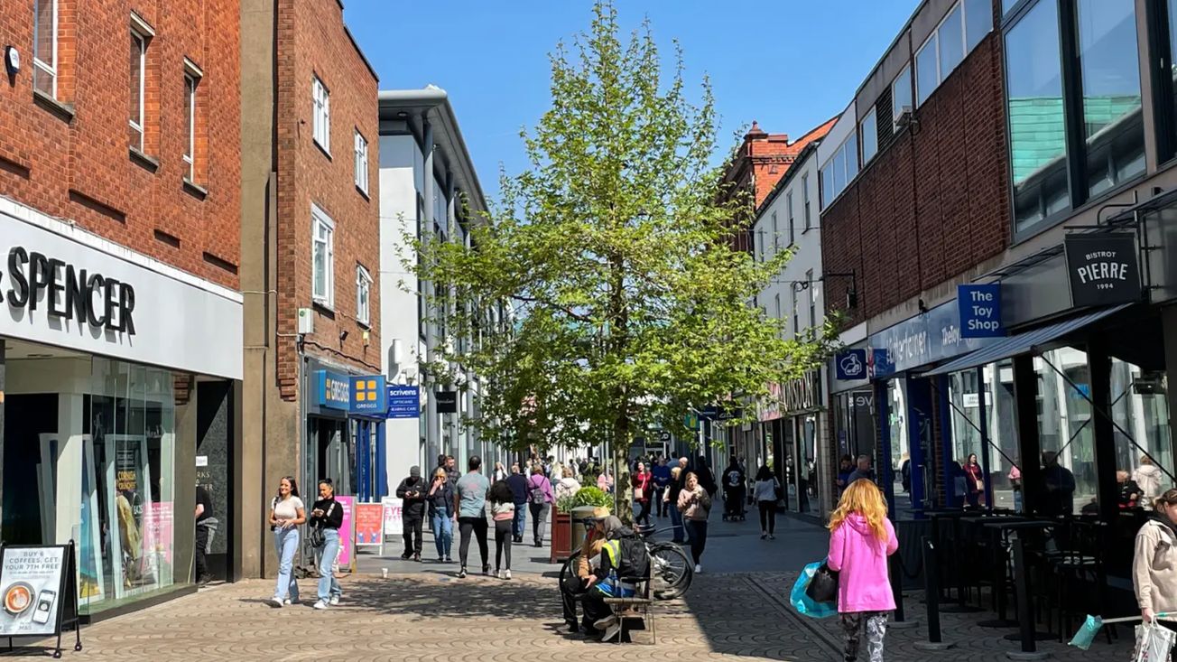 First families fleeing war-torn Ukraine arrive in Altrincham