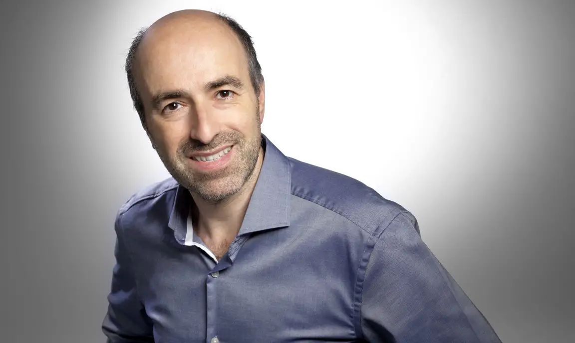 Hale company Alexander Knight & Co becomes UK’s first accountancy firm to win prestigious accreditation