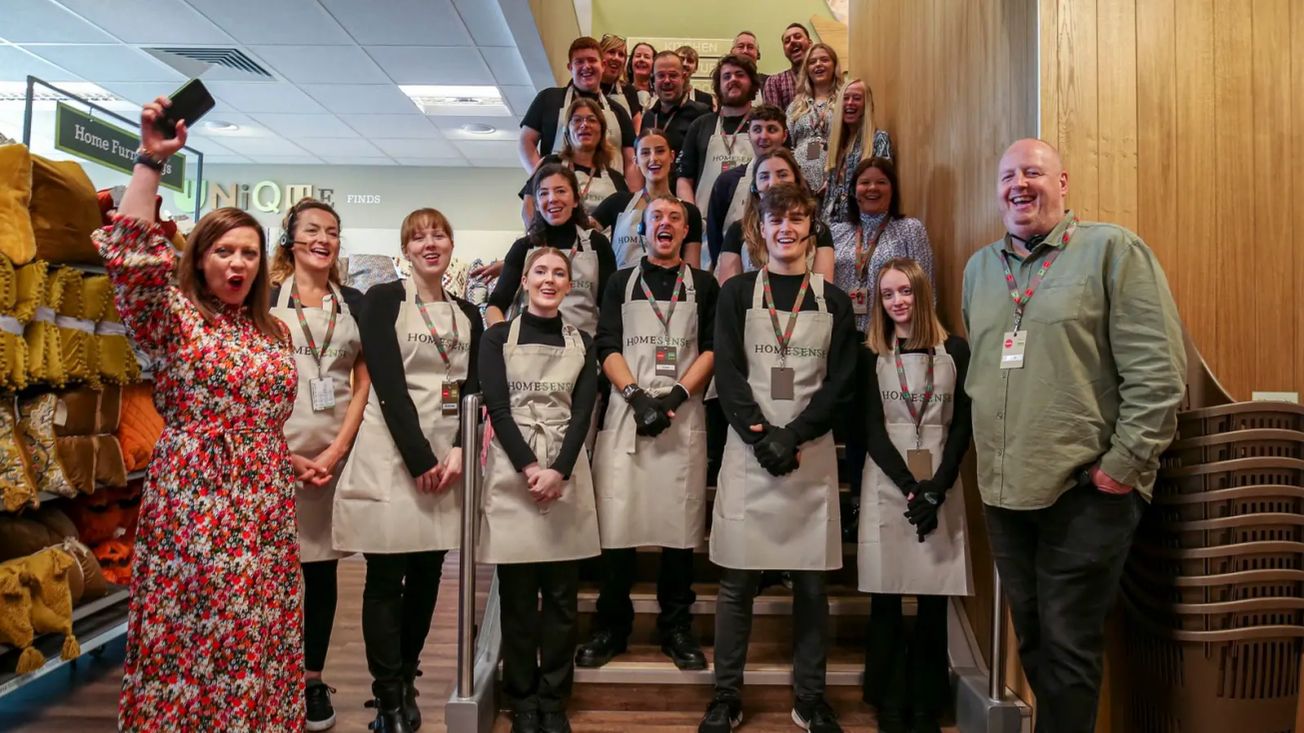 Discount home furnishings store opens in Altrincham