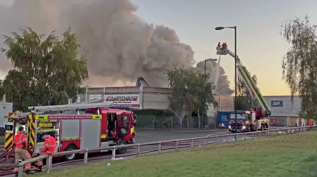 Firefighters at scene of large blaze in Broadheath