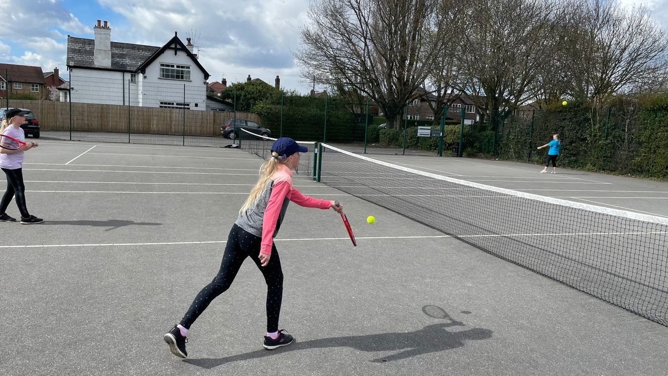 Public tennis courts in Altrincham to get investment boost as Trafford confirms move to pay-as-you-play model