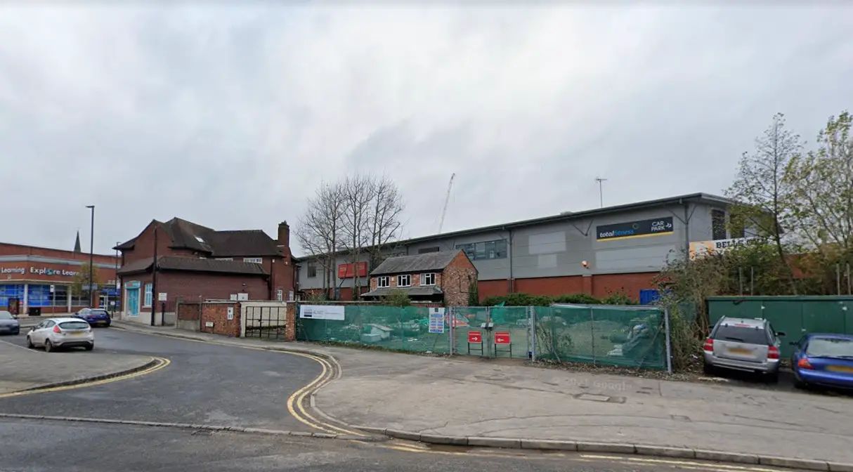 Plans submitted to build five-storey office block on unused land in Altrincham town centre