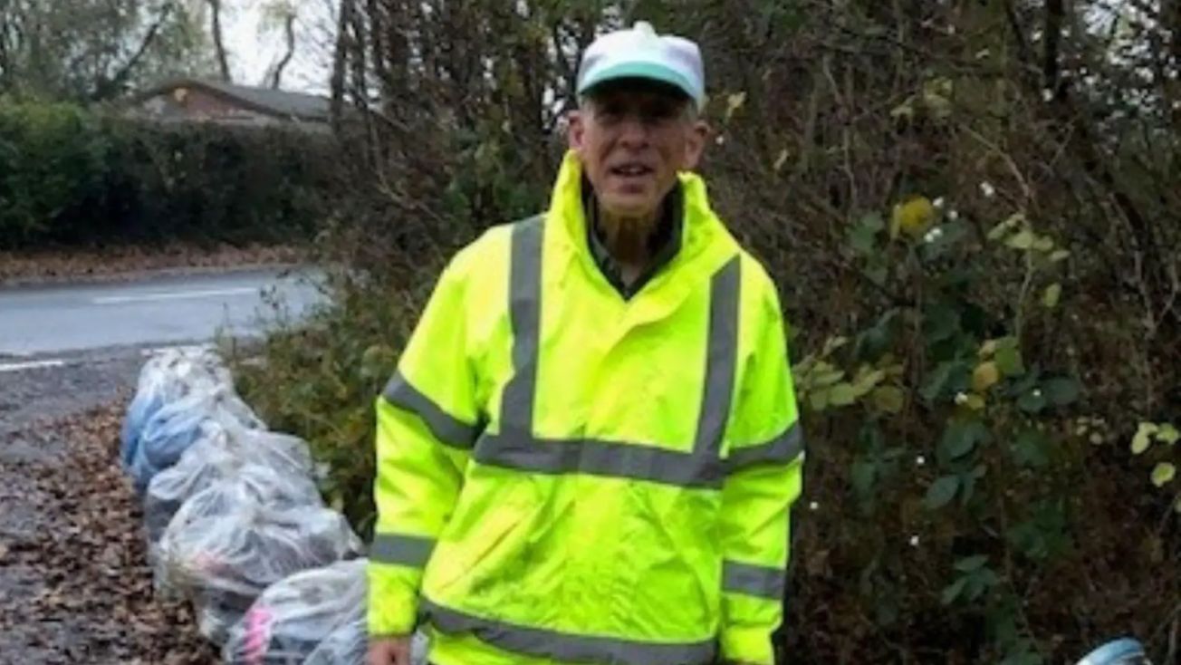 ‘Keith Says’ litter-picker, who walked 750 miles a year clearing rubbish from local streets, dies aged 84