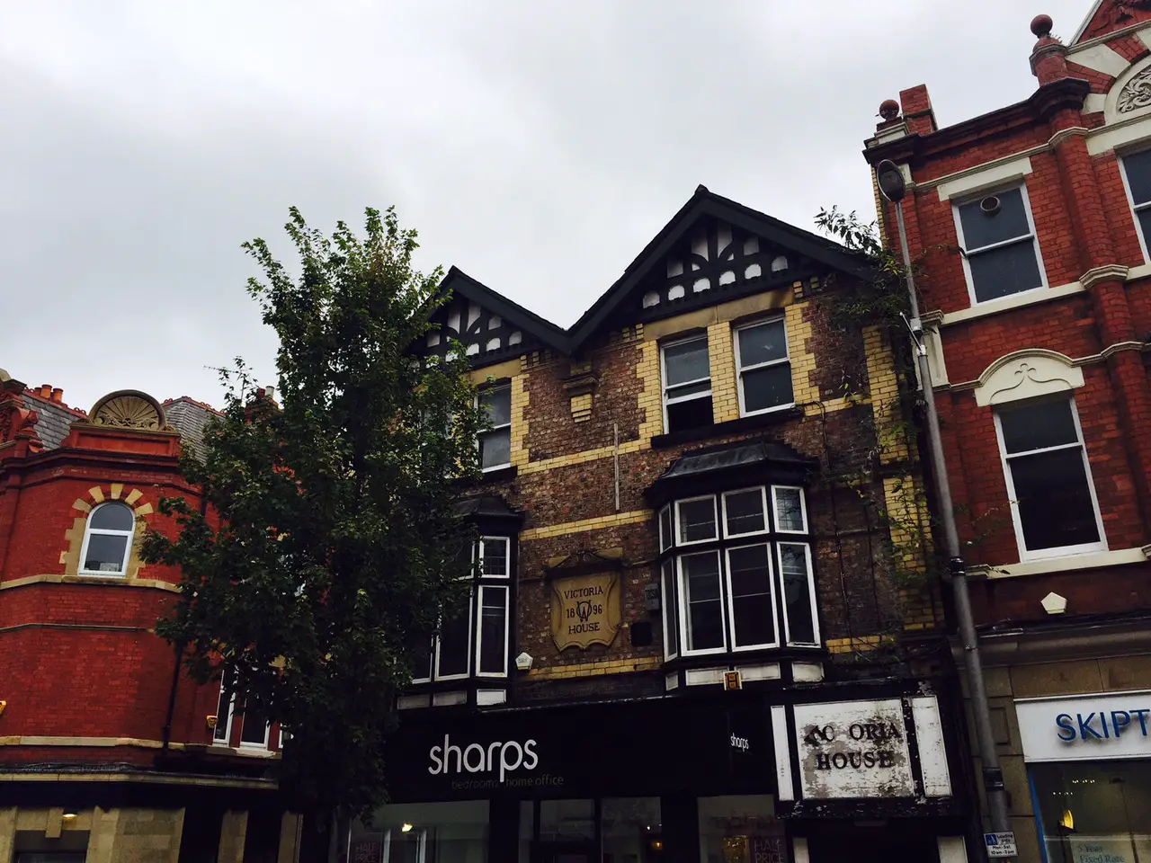 Victoria House on Stamford New Road