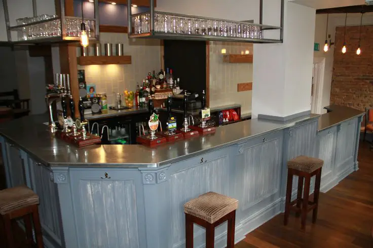 The bar inside the Orange Tree