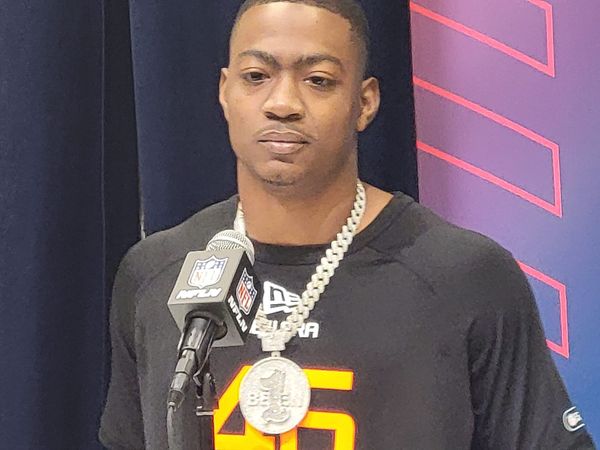 Wild Frogs, Starbucks Brawls and Duck Tales: the 2025 NFL Combine Forty Awards!