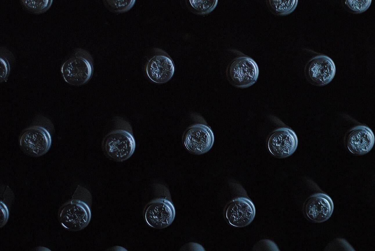 1 case in 1 bar > than 1 bottle in 6 bars