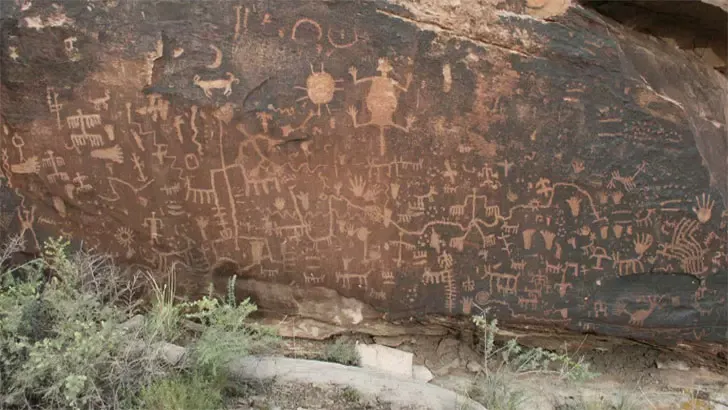 Richard Gonsalves’ Petroglyph Images Shed Light on Ancient Mysterious Symbols