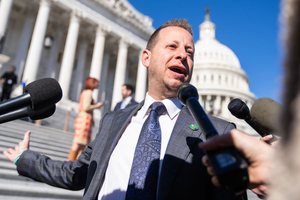 Congress Pushes for UAP Hearings Following Pentagon’s Continued Delays