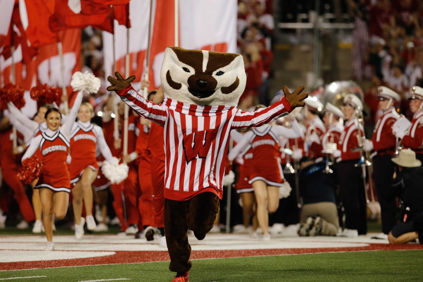Nebby Heads to Happy Valley, Bert Returns to the Scene, and PAC-12 AFTER DARK