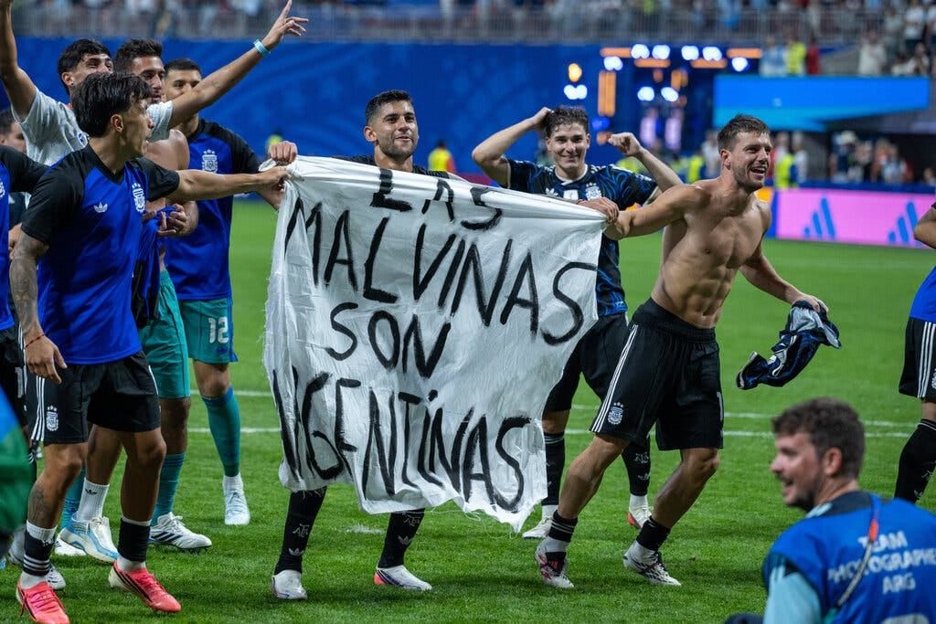 World Cup Recaps and Previews, Saturday July 18: Who Wants A Meaningless Bronze Souvenir to Take Home?!