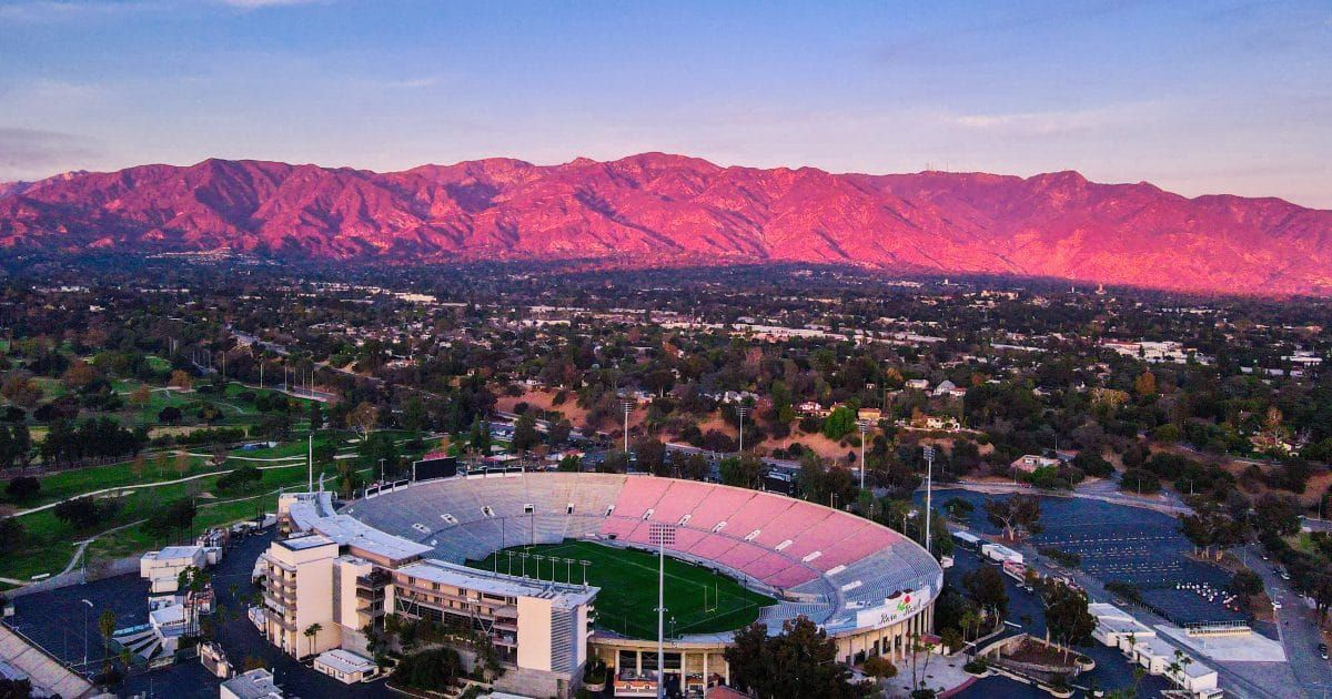 Badgers to the Rose Bowl! And the Raiola Strikes Back (WAY After Dark)