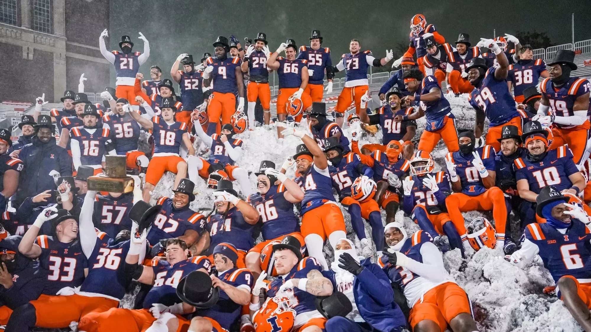 Illinois Fighting Illini, 2025 Recap: Build the Damn Bielema Statue Already