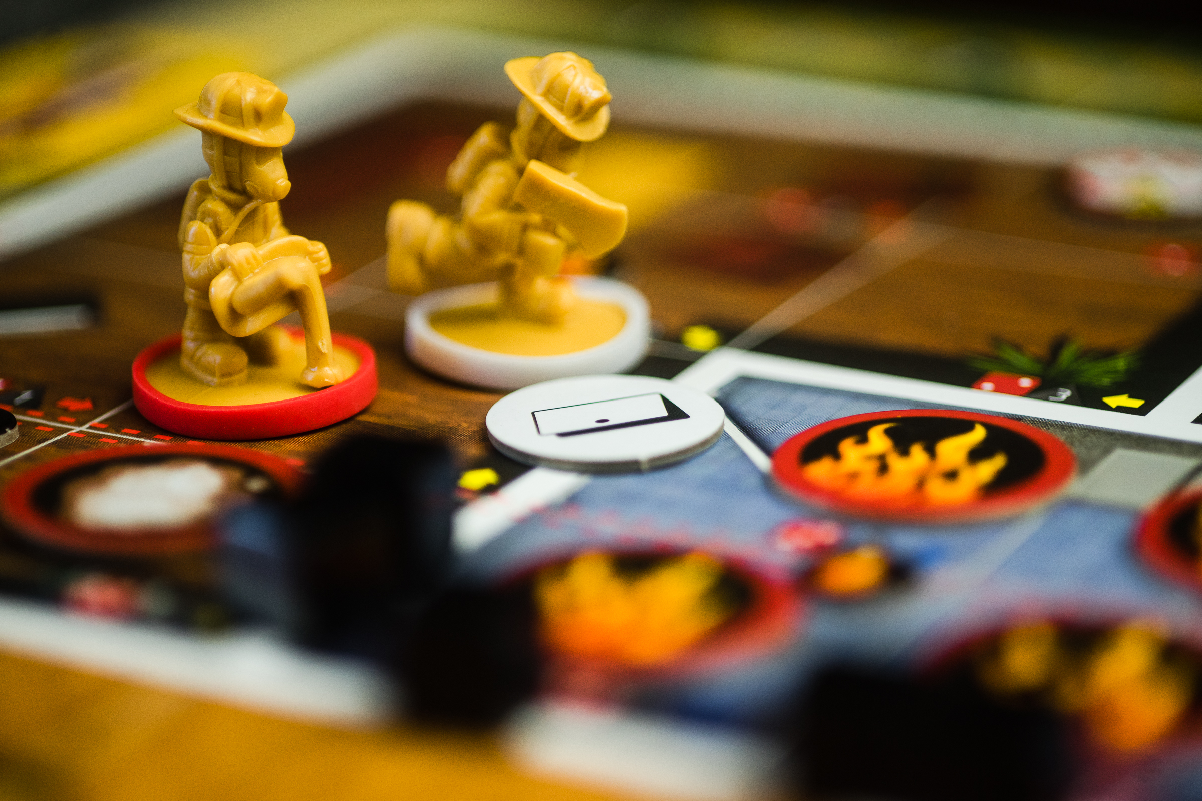 Flash Point Fire Rescue gameplay