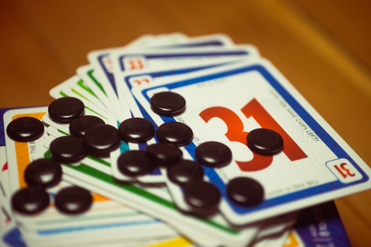 Eight games to replace Exploding Kittens