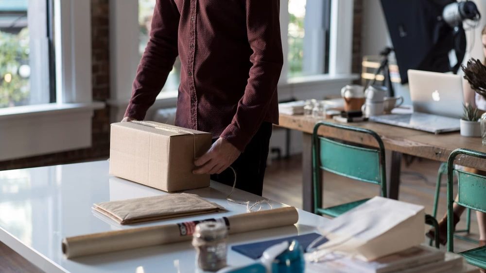How to Offer Instant Payouts to Your Marketplace Sellers