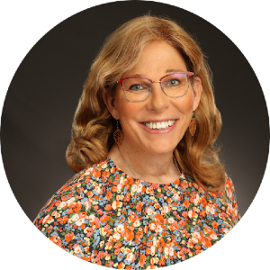 Headshot of Deanna Jones