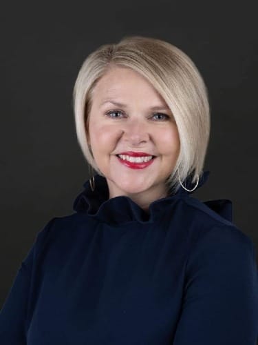 Leesa Hill, Partner, Human Capital & Head of DEIB, LEAD3R&nbsp; Headshot