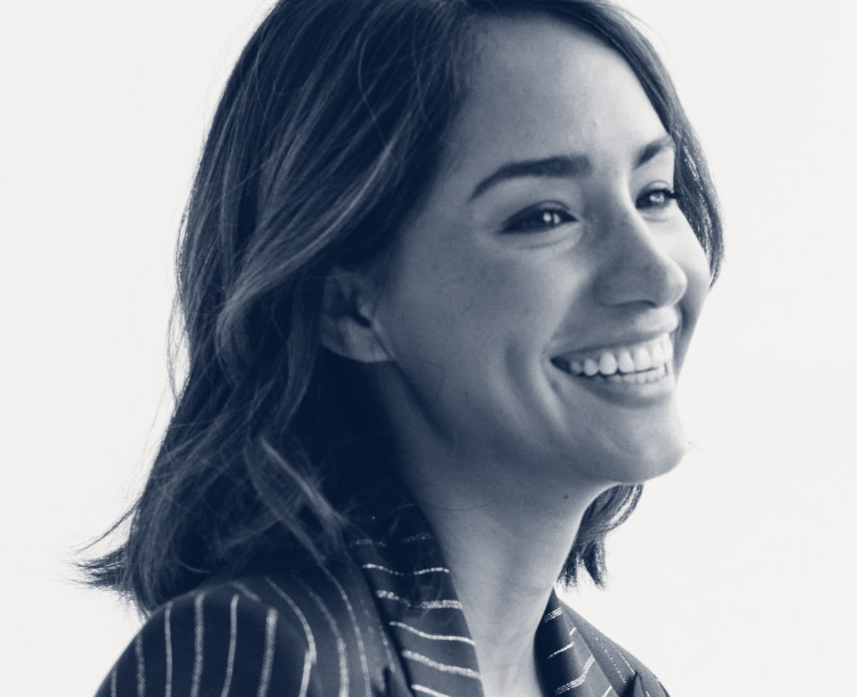 #91 Alexandra Zatarain of Eight Sleep: My favorite books, tools, habits, and hacks.