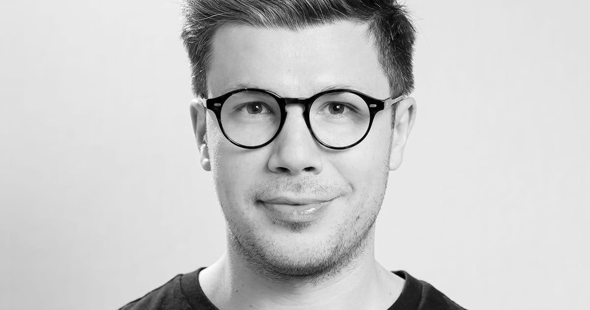 #145 Emi Gal of Ezra: My favorite books, tools, habits, and hacks. Plus how he tracks 150 biomarkers in Excel.