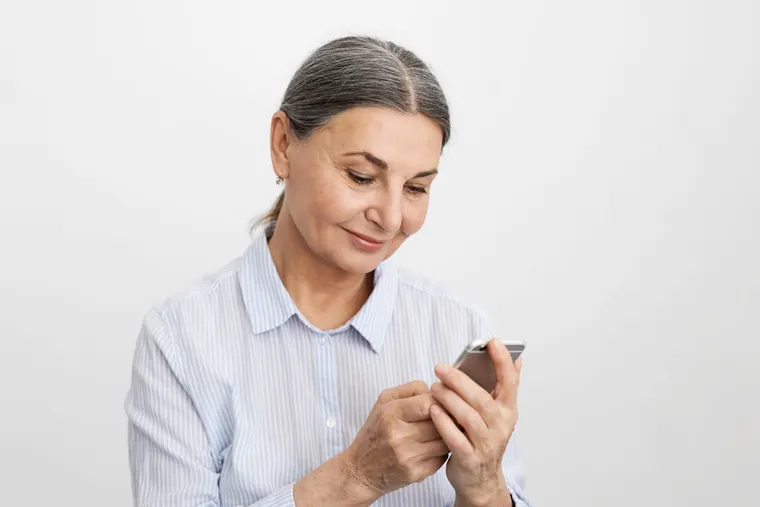 Top Cell Phone Plans for Seniors: Finding the Best Fit for Your Needs