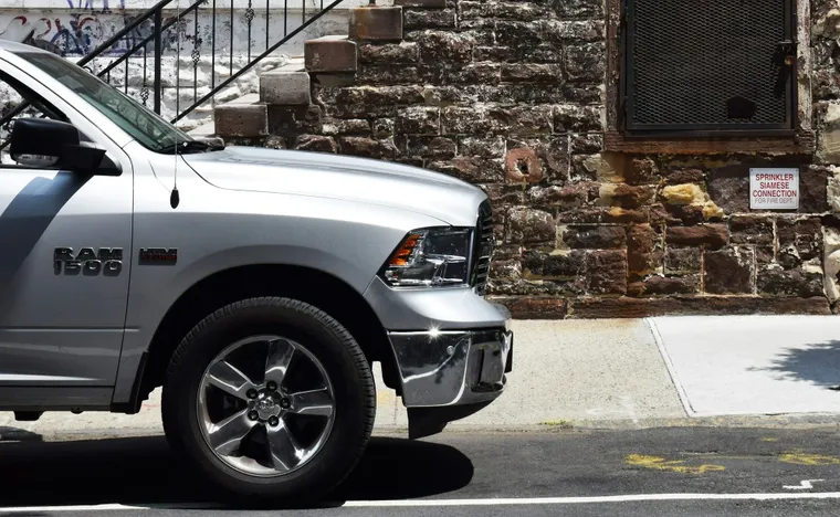 Ponte al volante de la Dodge Ram 1500: te esperan una capacidad excepcional y características modernas