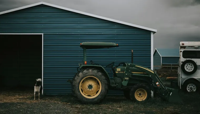 Descubra nuestras casetas de alta calidad diseñadas para realzar su espacio exterior.