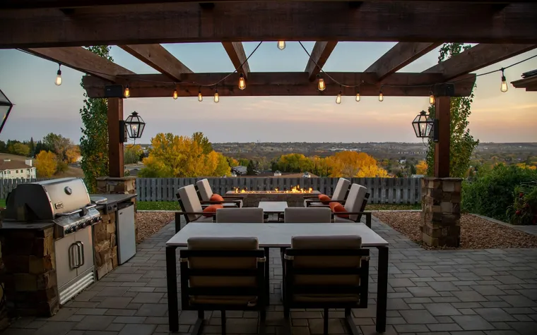 Transform Your Outdoor Space with a Comprehensive Pergola Guide, Cost, and Builder Nearby