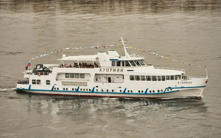 Mississippi River Cruises for Seniors: Relaxing Voyages Through America’s Heartland with Comfort and Culture