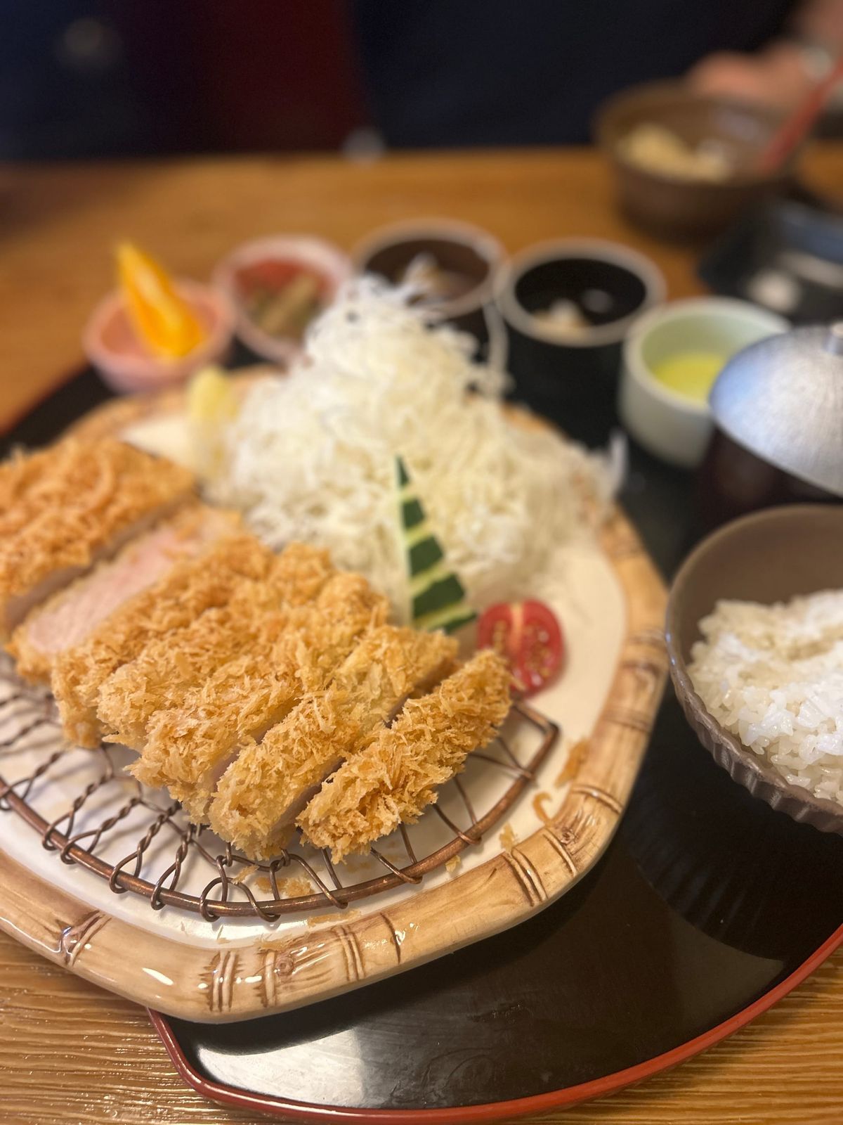 꼬모네 - 포스트 톤쇼우 시대?