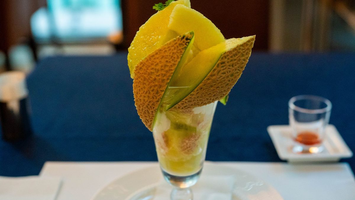 千疋屋フルーツパーラー - 이상의 멜론