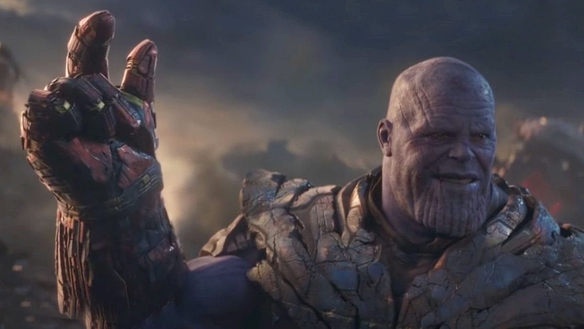 Thanos from MCU snapping with the Infinity Gauntlet
