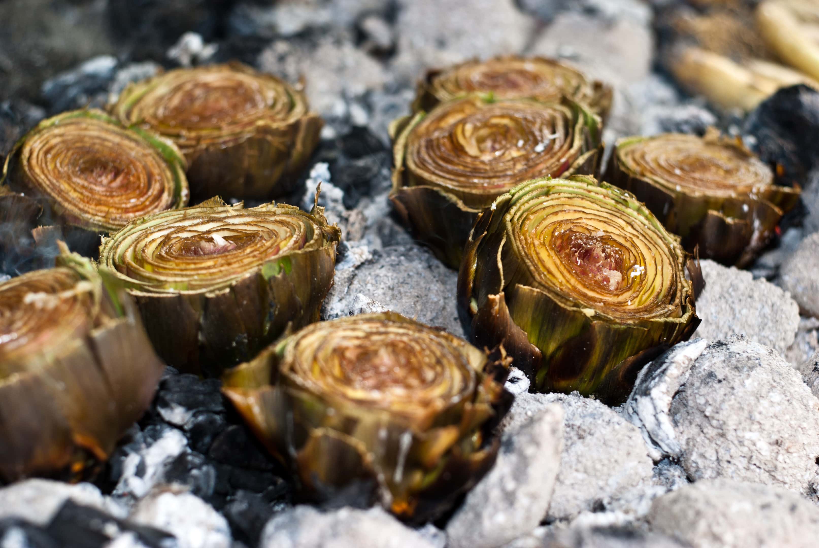 Grilled artichoke hearts