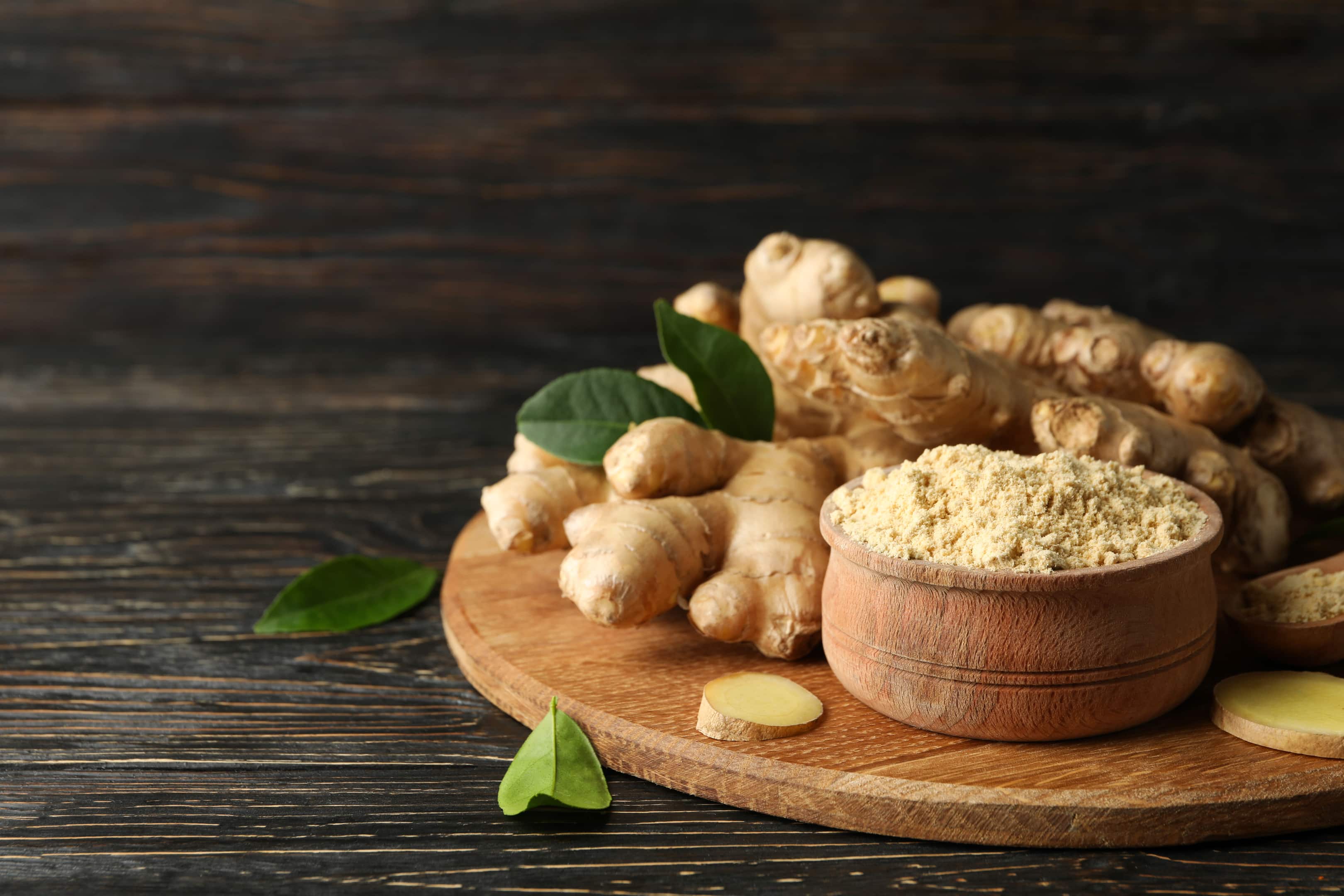 Ginger and ginger powder