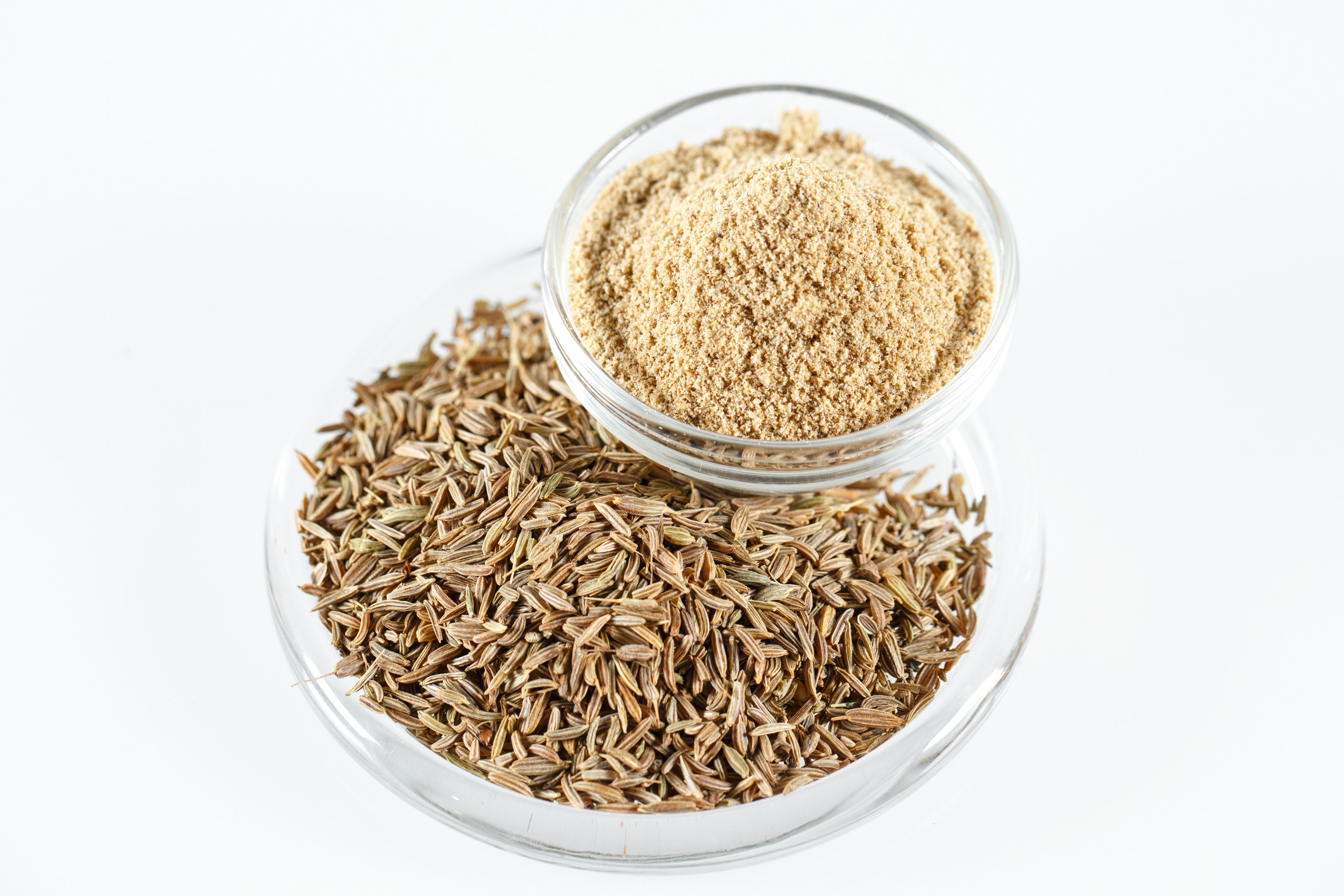 Cumin seeds and ground cumin