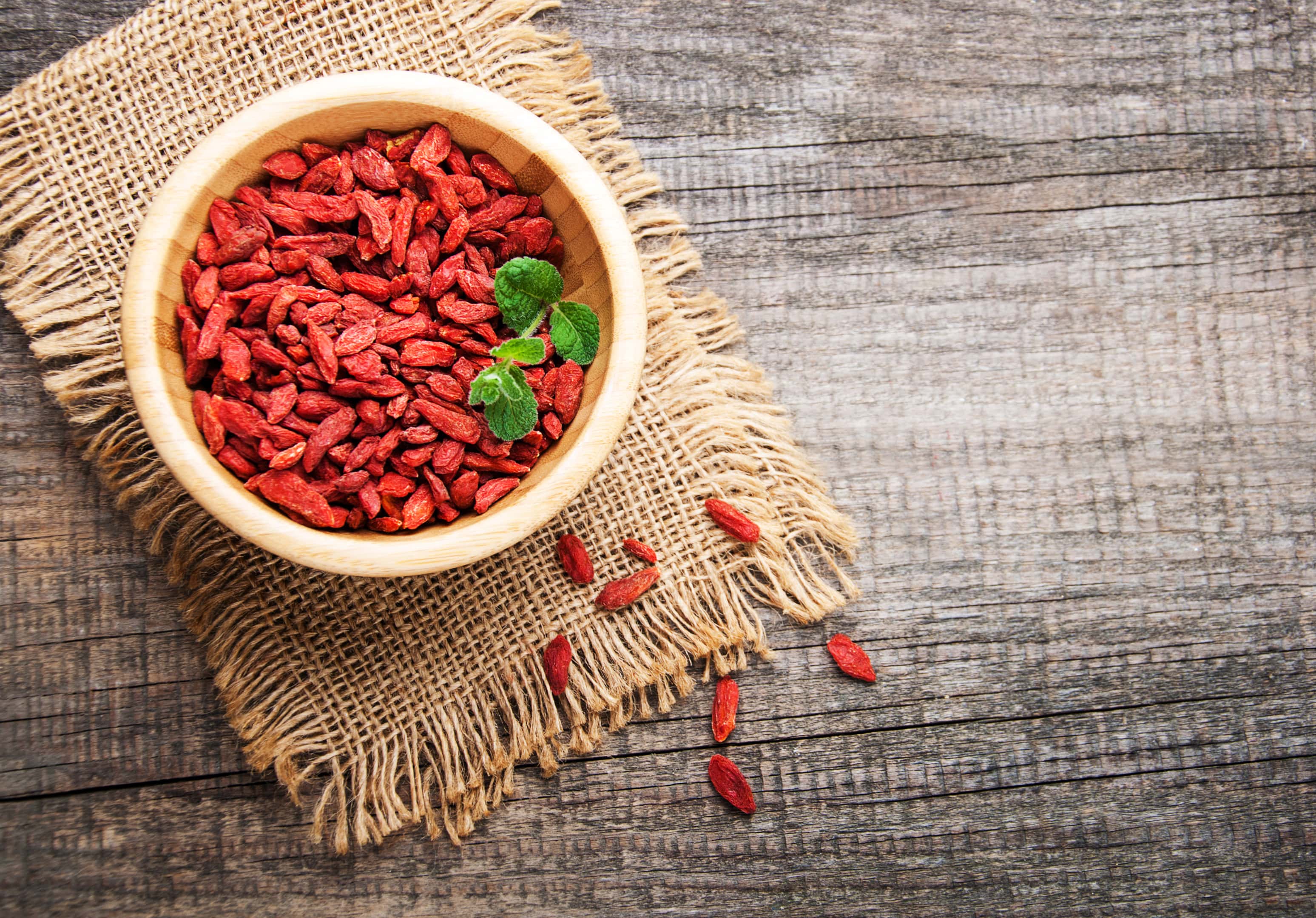 Dry red goji berries